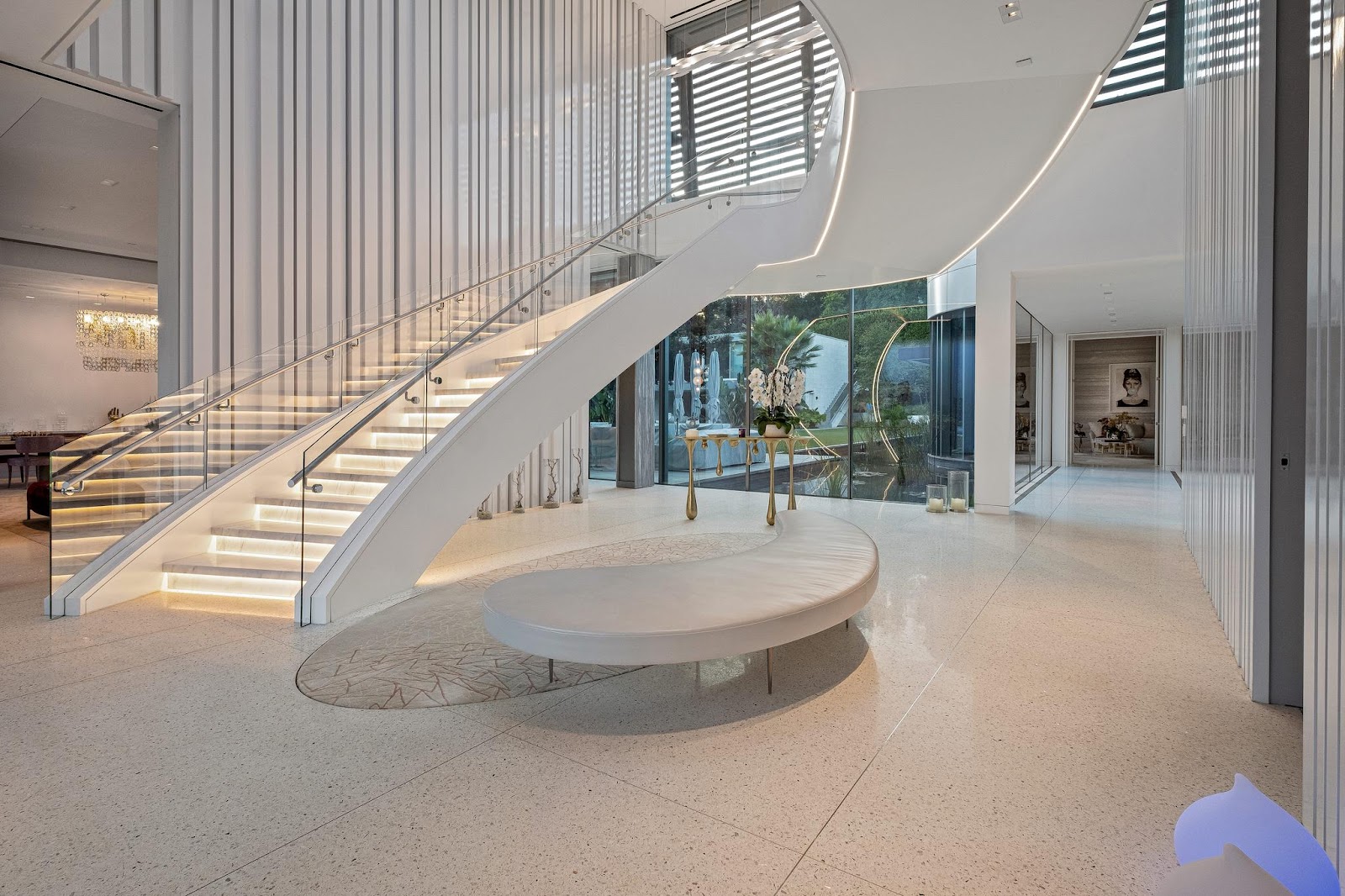 Davina Potratz's Property1